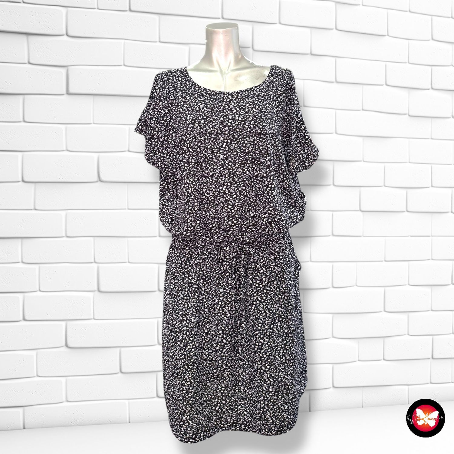 **HOY** Vestido de florecitas ONLY Talla 42