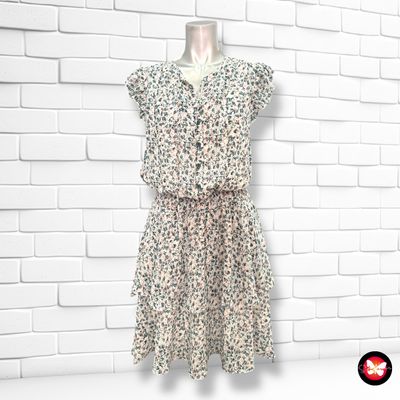 **HOY** Vestido de florecitas con falda de volantes CIRCLE OF MUST Talla 16 años