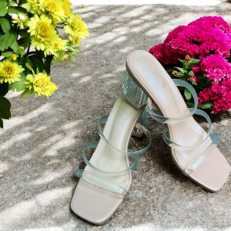Sandalias transparentes T36