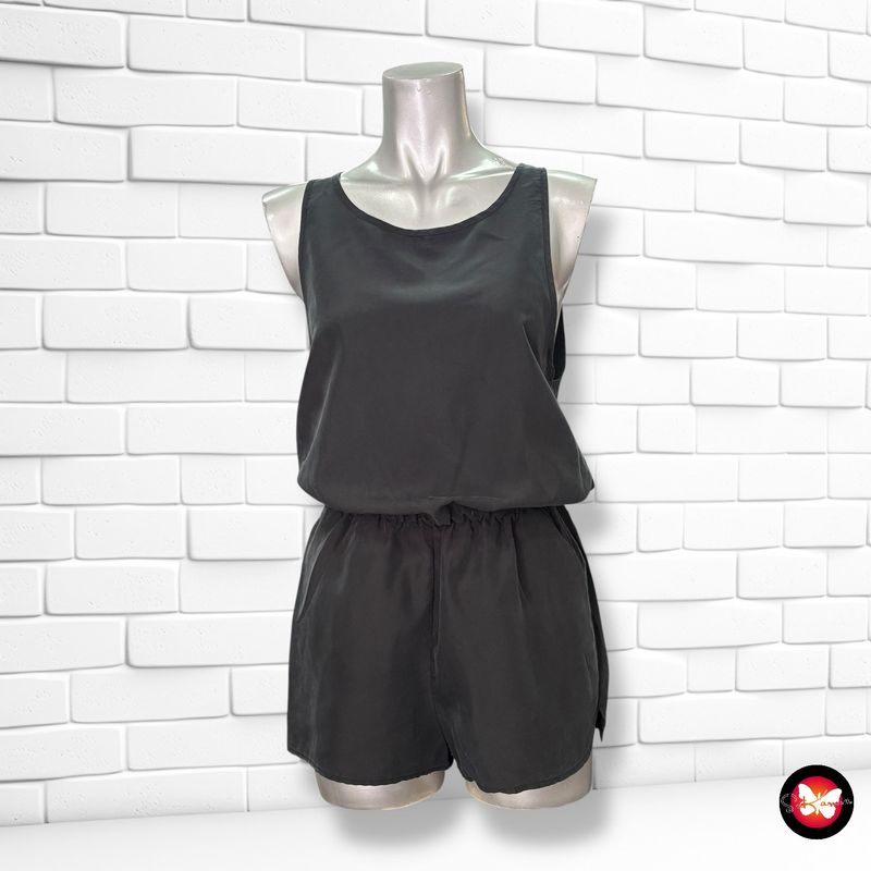**HOY** Mono corto con espalda abierta DIVIDED Talla 34
