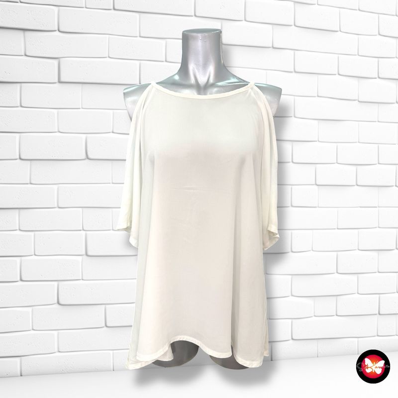 **HOY** Blusa con hombros al aire Talla L/XL