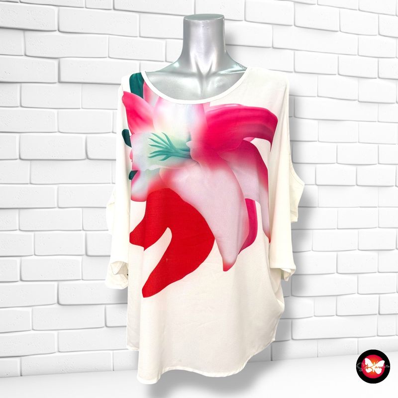 **HOY** Blusa corte mariposa con aberturas STELLA MORGAN Talla 40 (grande)