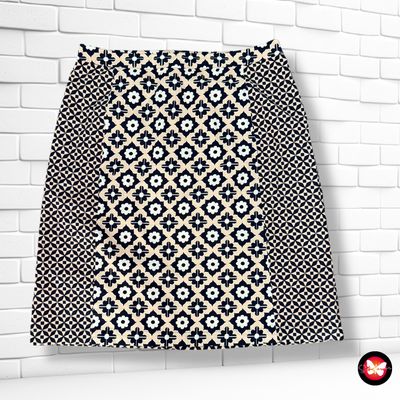 **HOY** Falda recta estampada BODEN Talla 44 (16UK)