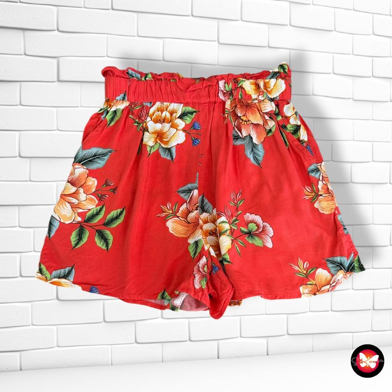 **HOY** Short sueltito CLOCKHOUSE Talla 38