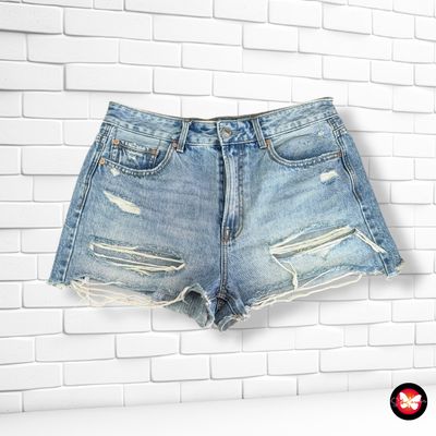 Short vaquero STRADIVARIUS Talla 40