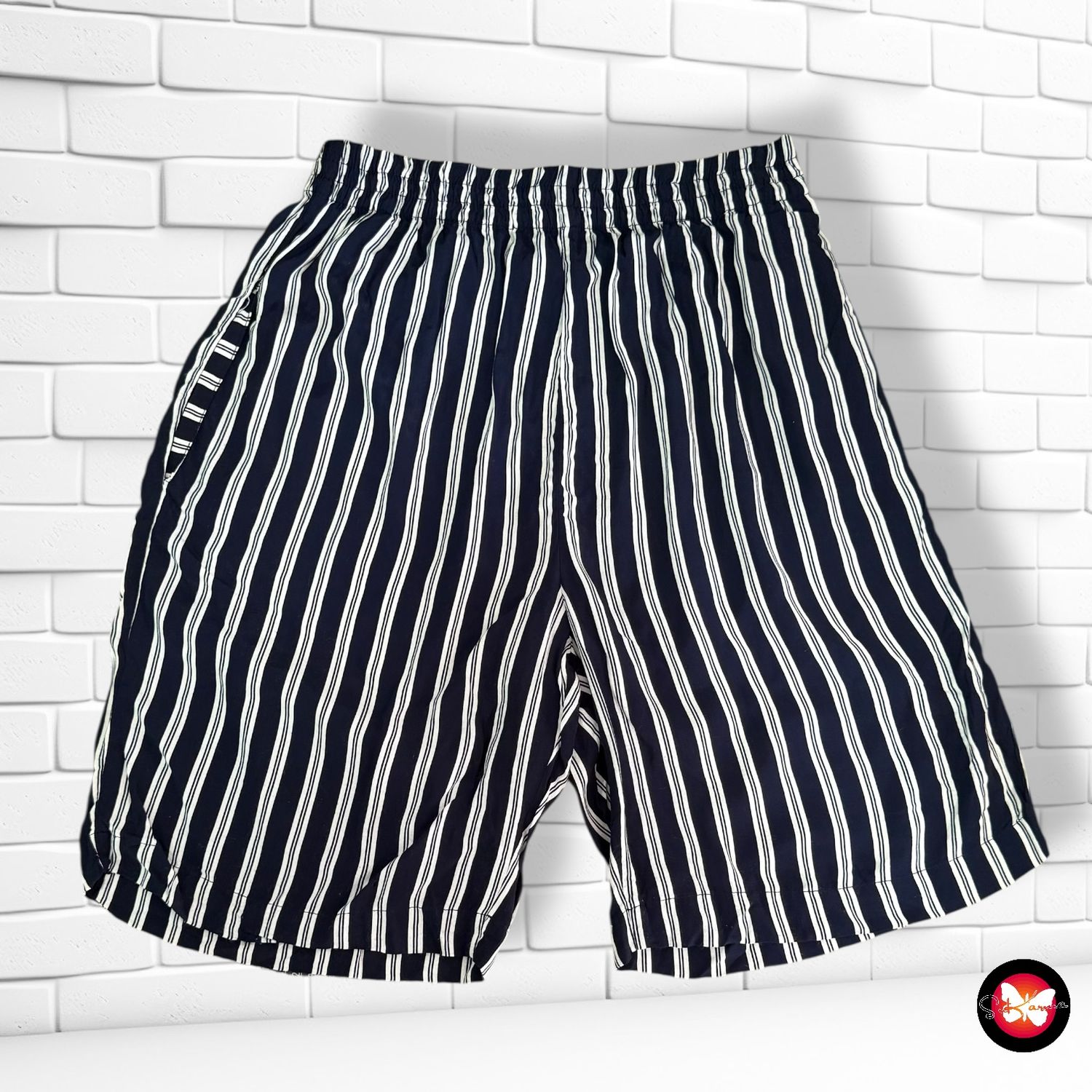 **HOY** Short sueltito de rayitas PACO CALVARI Talla 40/42
