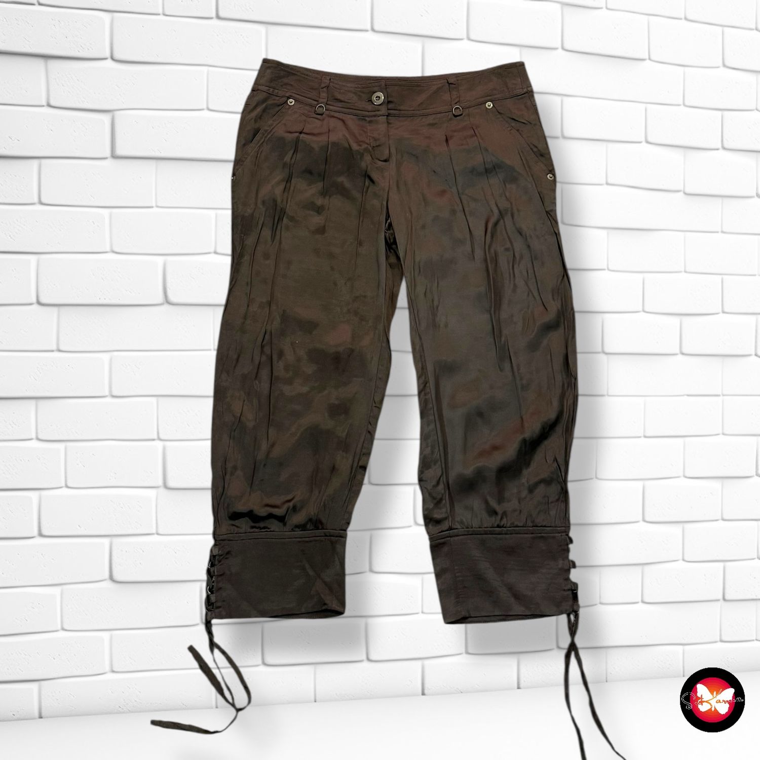 **HOY** Pantalón pirata de satén FÓRMULA JOVEN Talla 38