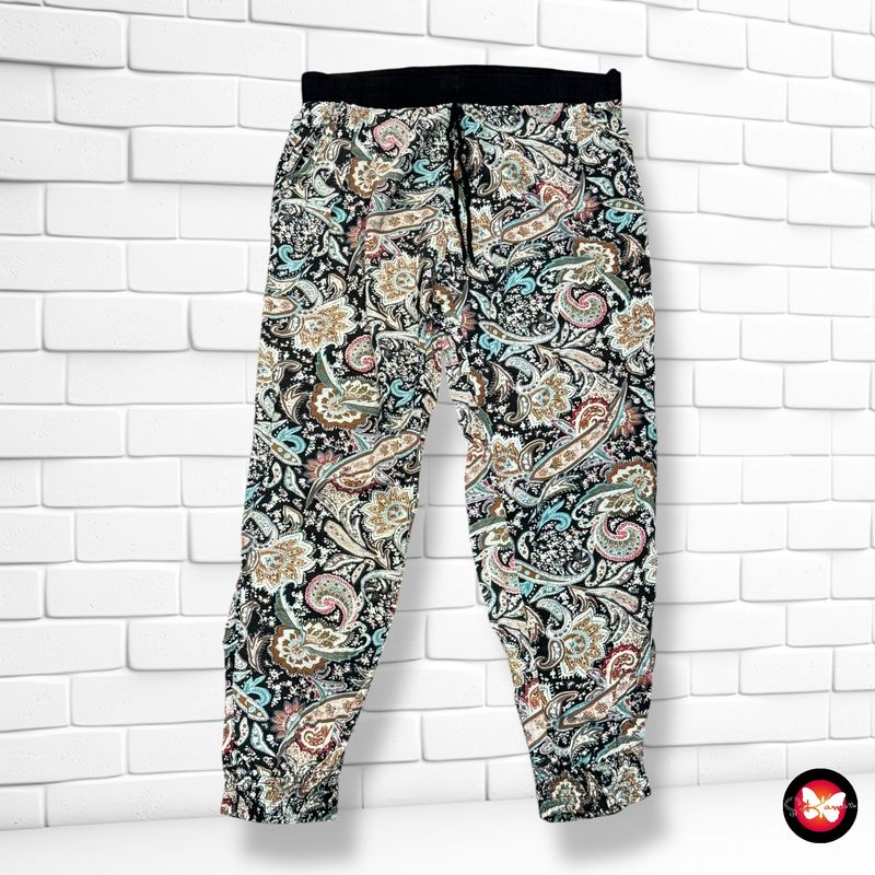 **HOY** Pantalón suelto Talla L/XL