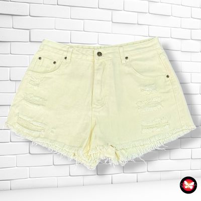 **HOY** Short vaquero SHEIN Talla L (W30)