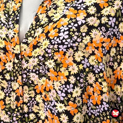 Camisa de manga larga de florecitas VILA Talla 42