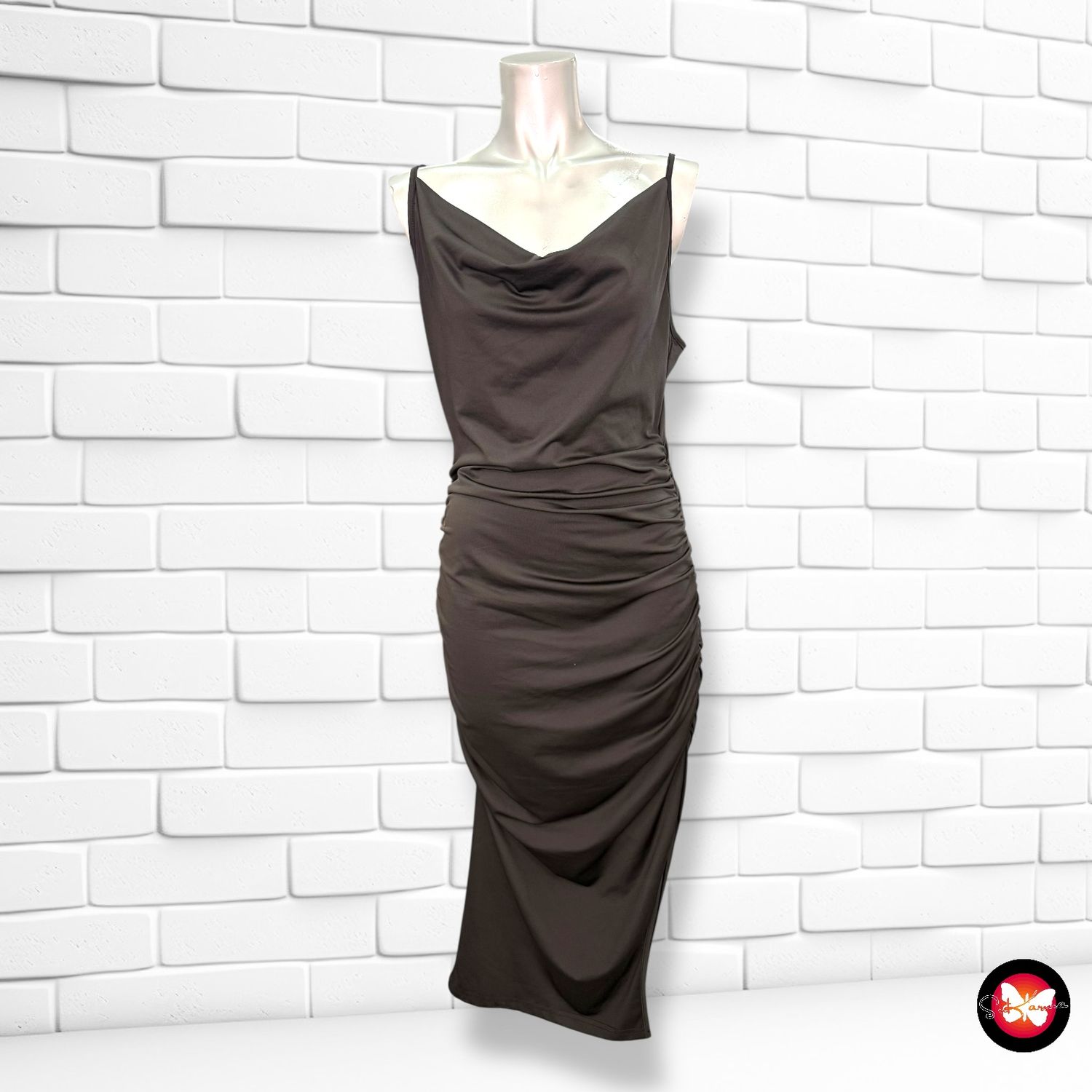 **HOY** Vestido de noche con drapeado SHEIN Talla L