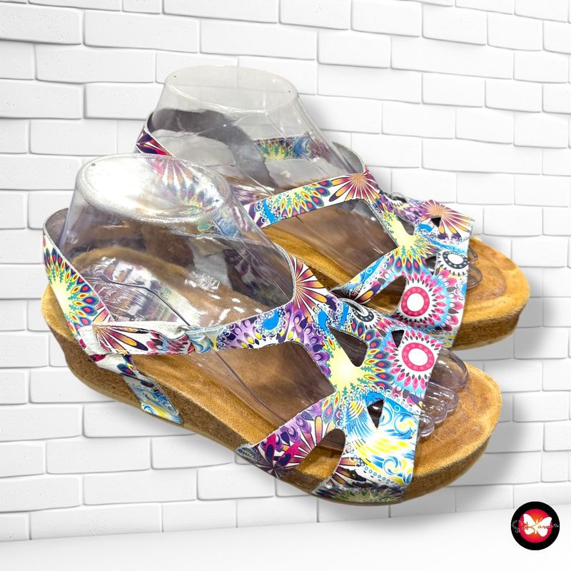 **HOY** Sandalias de piel de colorines GERMEN T38