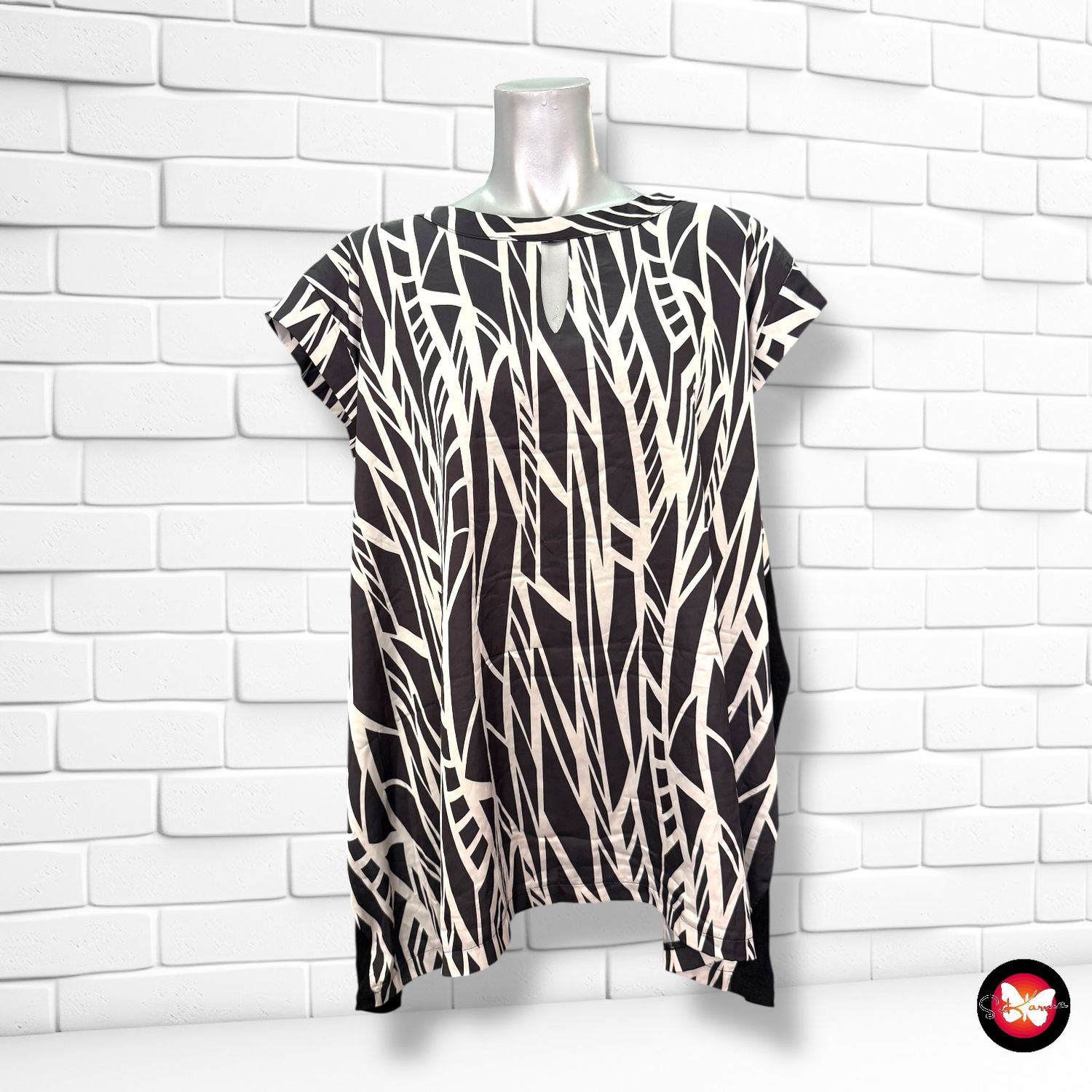 **HOY** Blusa de manga corta PEACOCKS Talla 52 (24UK)