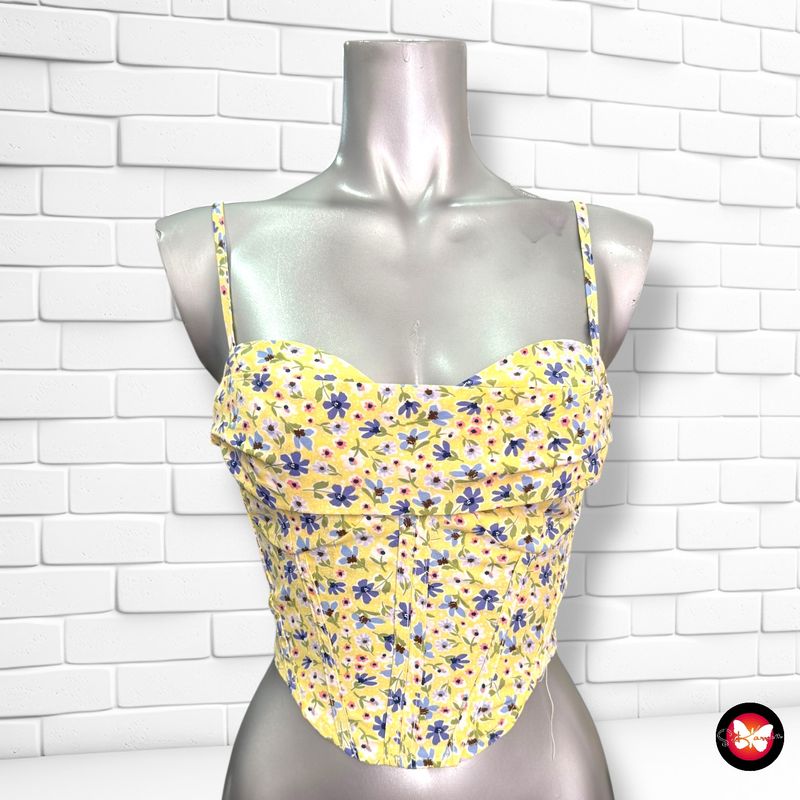 **HOY** Crop top de flores SHEIN Talla S