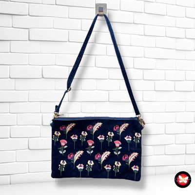 **HOY** Bolso bandolera de terciopelo con bordados