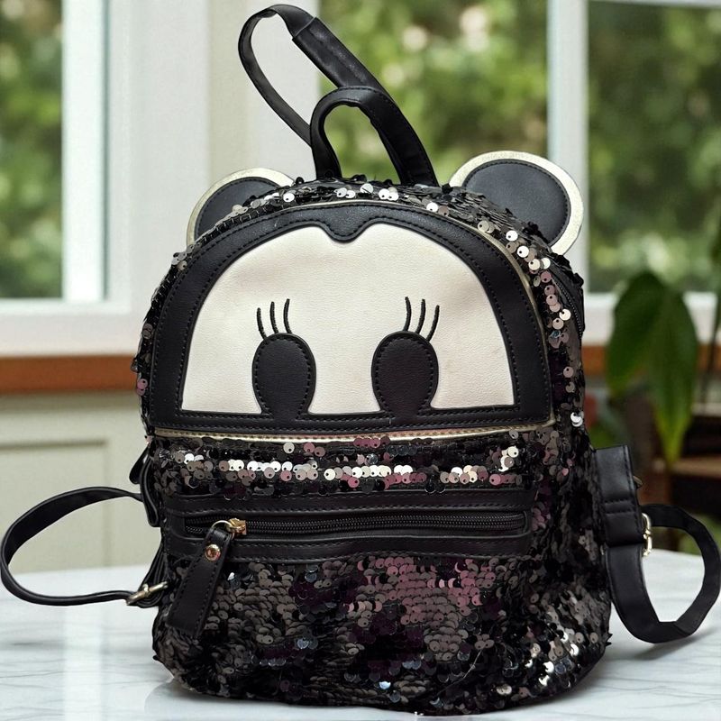 **HOY** Mochila de lentejuelas