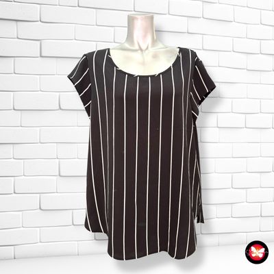 **HOY** Blusa de manga corta de rayitas ONLY Talla 42