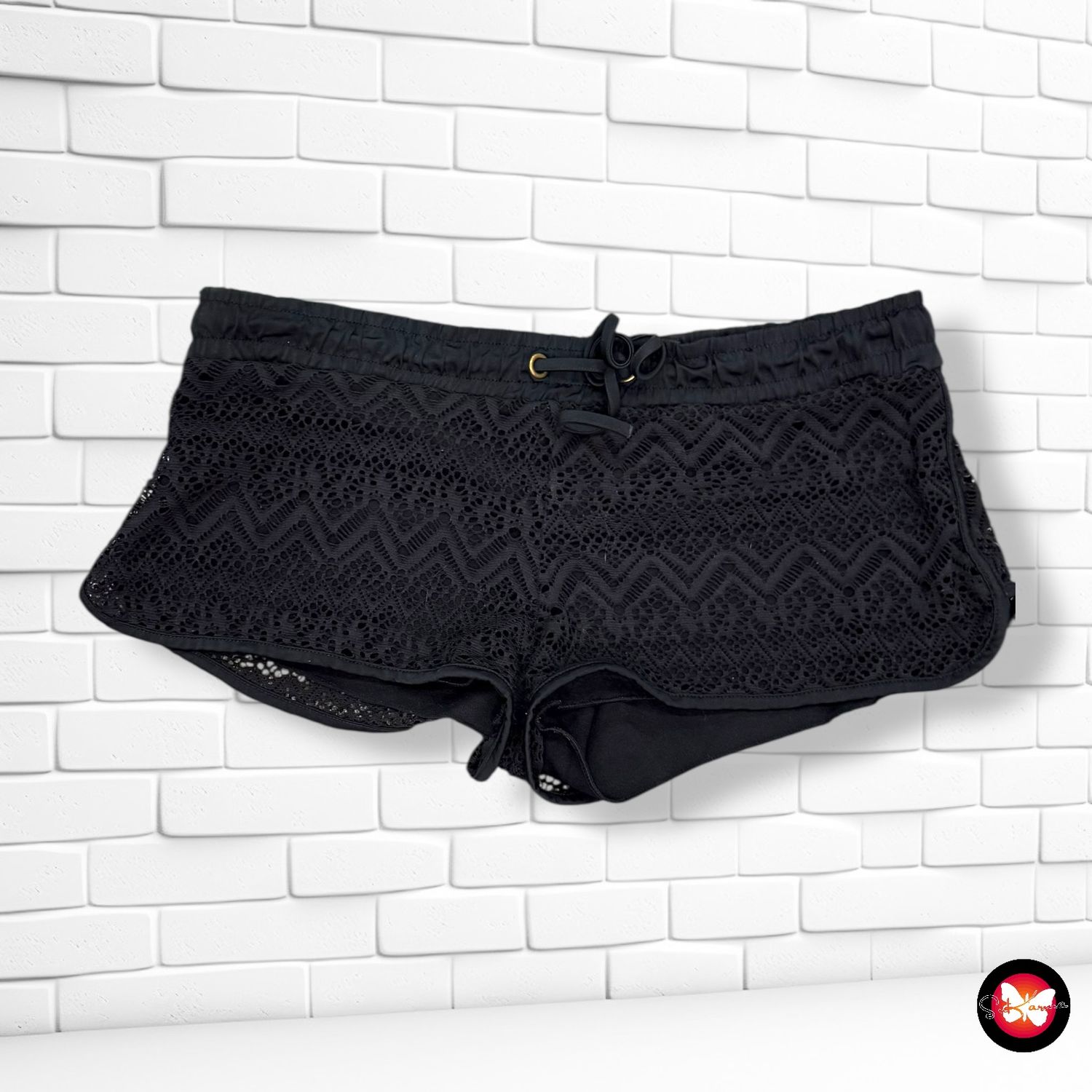 Short playero de encaje Talla S