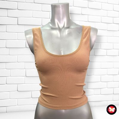 **HOY** Blusa cropped canalé STRADIVARIUS Talla S