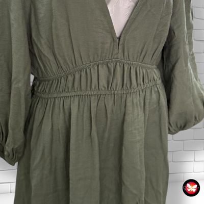 **HOY** Vestido de media manga PULL&amp;BEAR Talla L