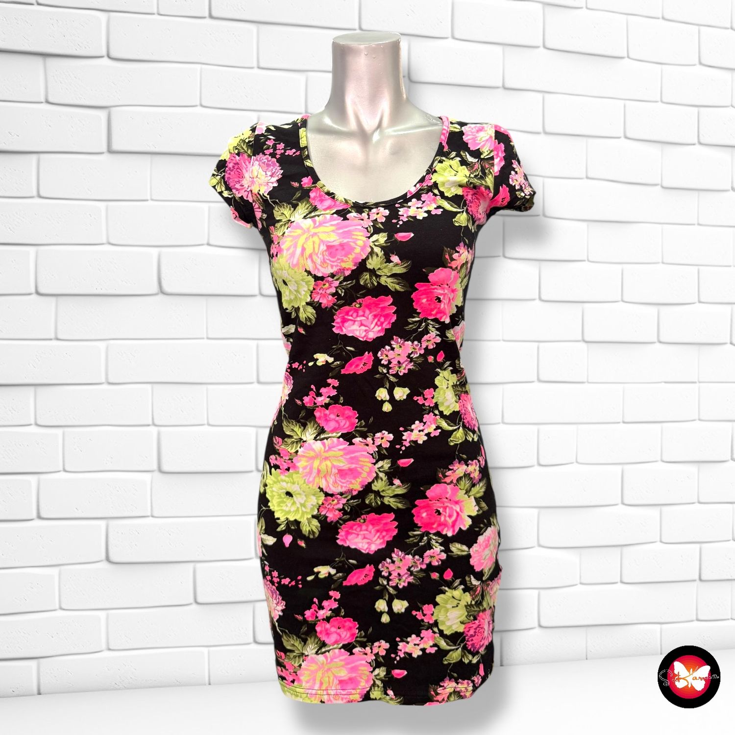 **HOY** Vestido de manga corta floreado Talla S