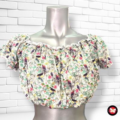 **HOY** Blusa escote barco cropped BERSHKA Talla M