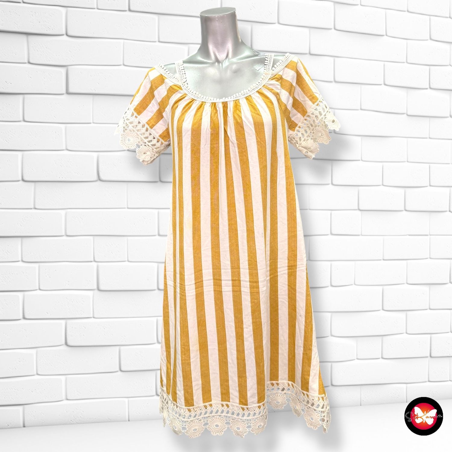 Vestido de rayas con hombros al aire Talla S/M