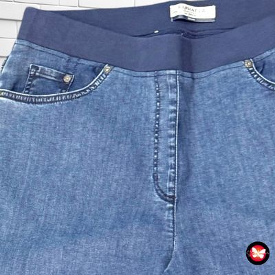 **HOY** Pantalón vaquero capri RAPHAELA · BRAX Talla 44