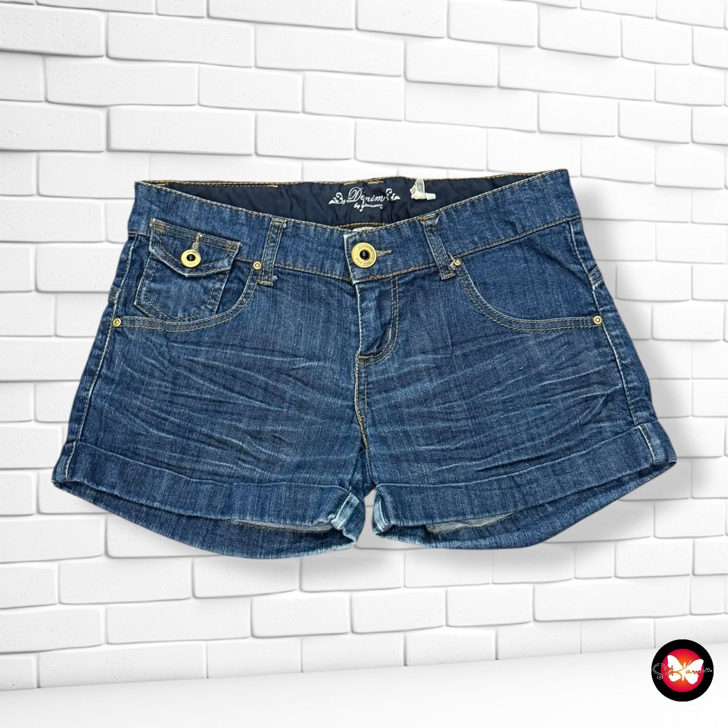 **HOY** Short vaquero STRADIVARIUS Talla 36