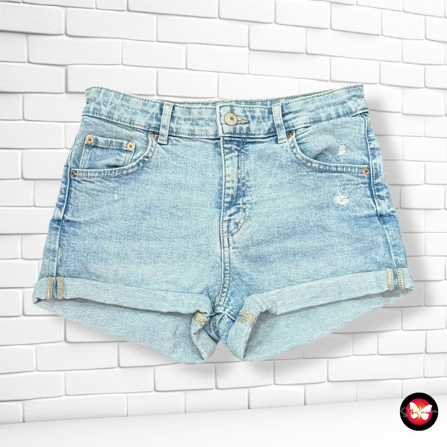 **HOY** Short vaquero BERSHKA Talla 36
