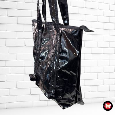 **HOY** Bolso de hombro plastificado