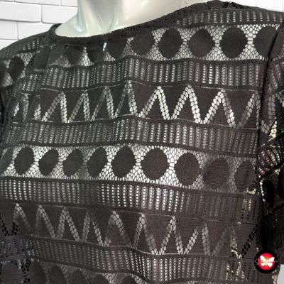 **HOY** Blusa de encaje con flecos Talla S/M