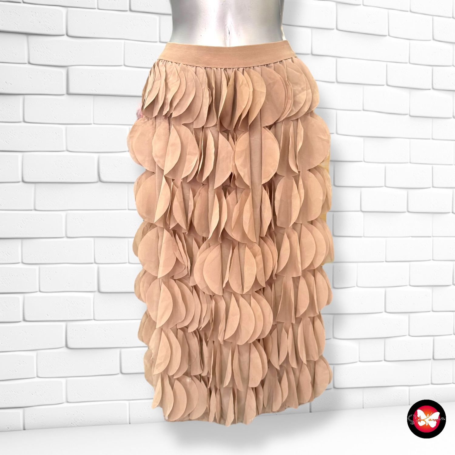 **HOY** Falda midi de noche efecto pétalos Talla S/M