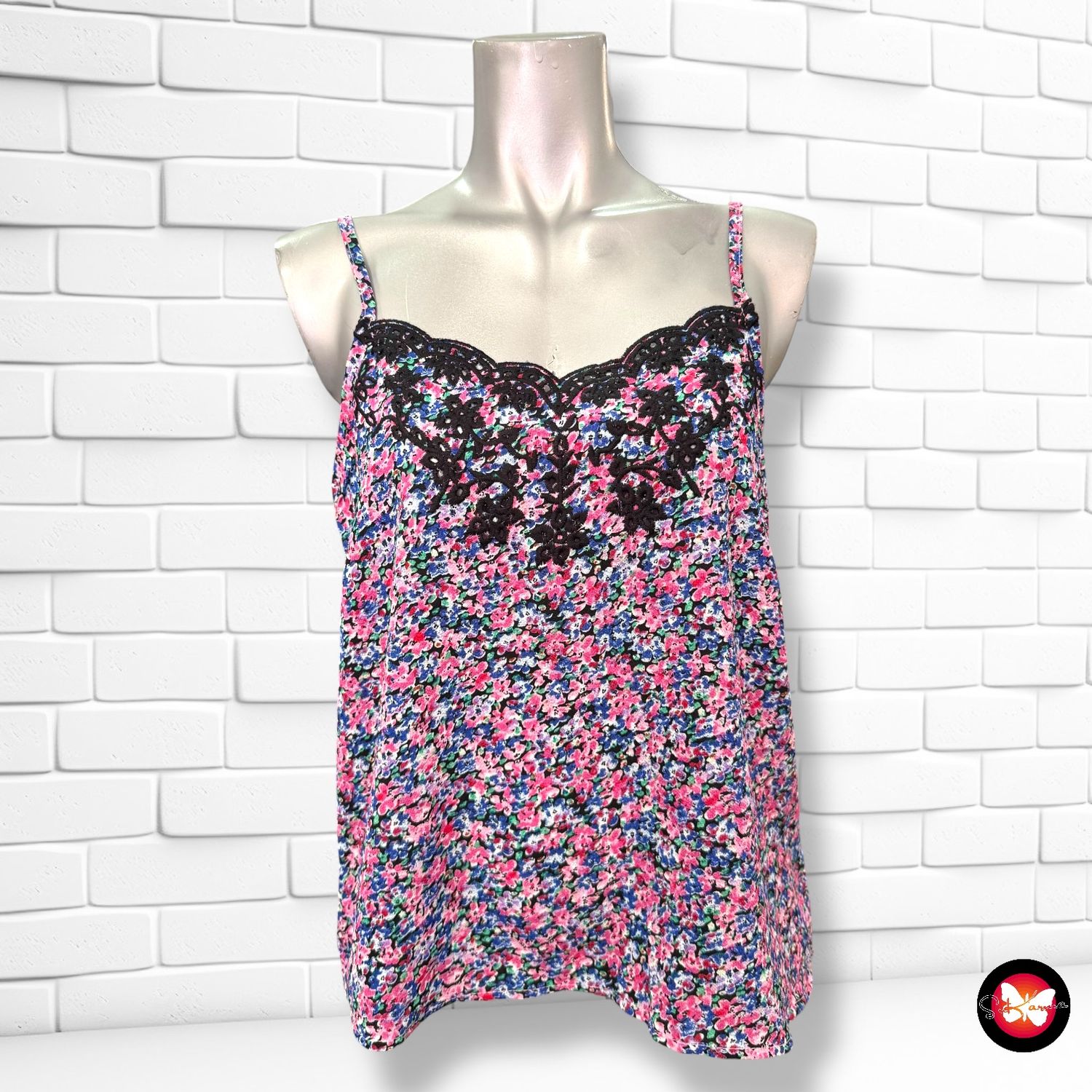 Blusa de tirantes de florecitas con bordados JUBYLEE Talla S/M