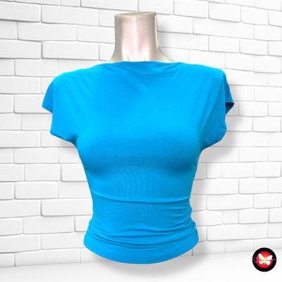 Camiseta con espalda abierta SHEIN Talla S