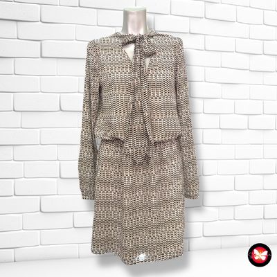 Vestido de manga larga y lazada al cuello MANGO Talla S