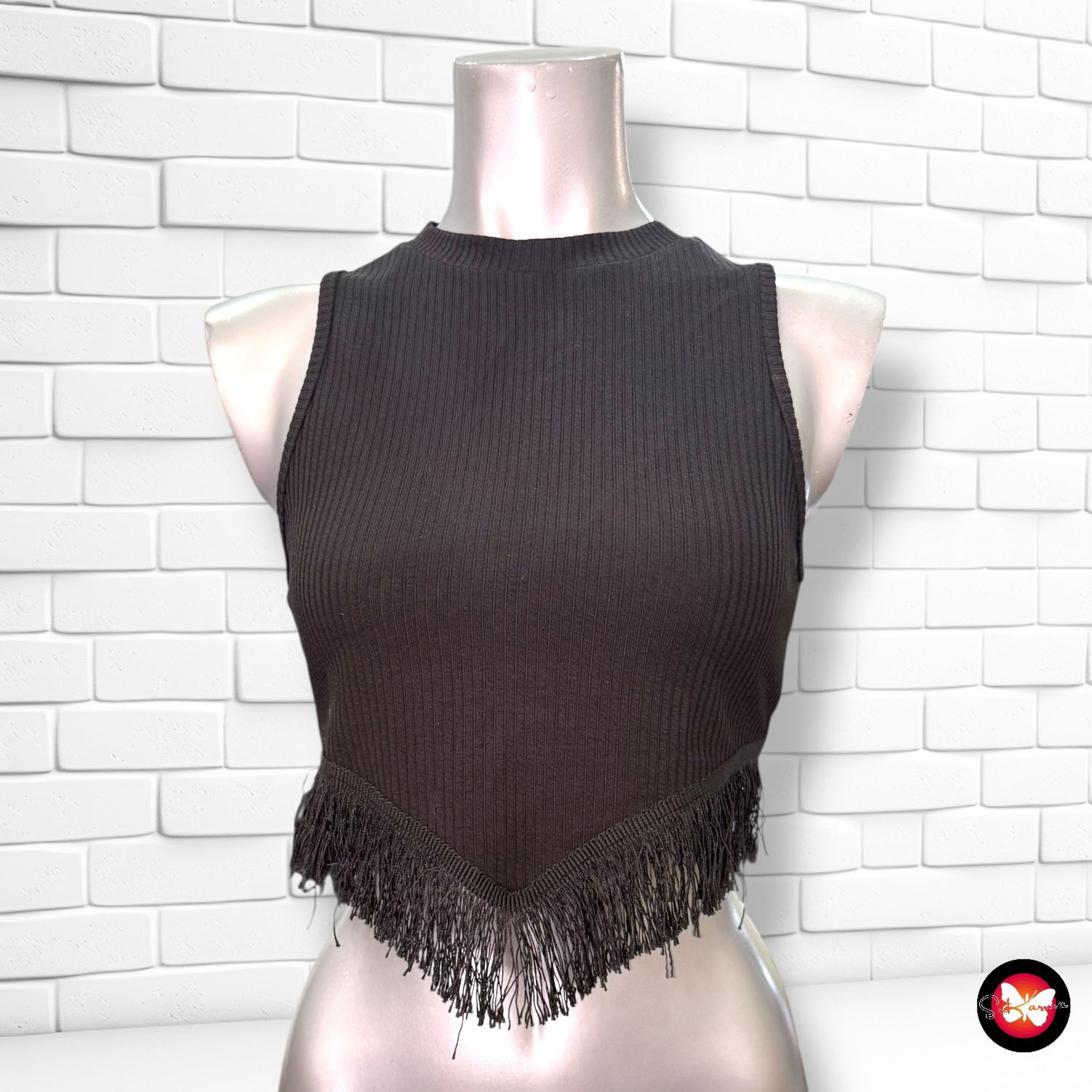 **HOY** Blusa cropped con flecos SHEIN Talla S
