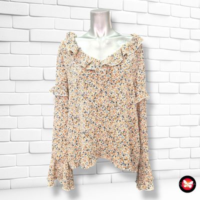 **HOY** Blusa de manga de florecitas con volantes JEUVRE Talla 42