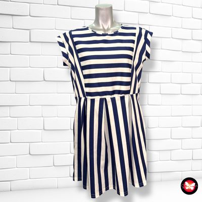**HOY** Vestido marinero de manga corta Talla M (grande)