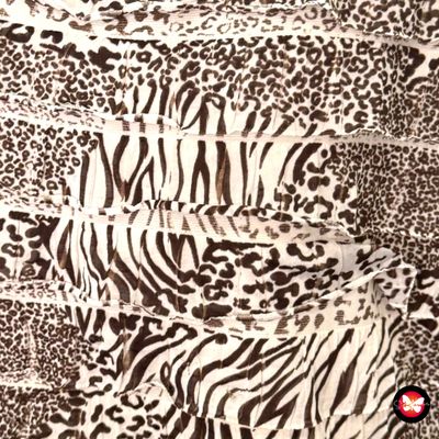 Vestido de volantitos estampado animal print Talla 44 (pequeña)