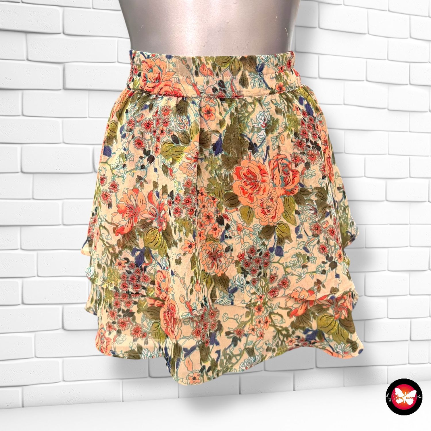**HOY** Falda con vuelo estampada VERO MODA Talla M (grande)