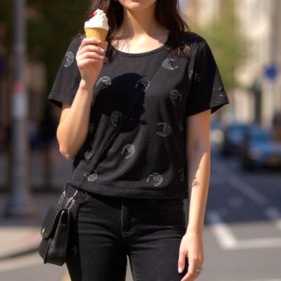 Camiseta de manga corta con brillo DOLORES PROMESAS HELL Talla S