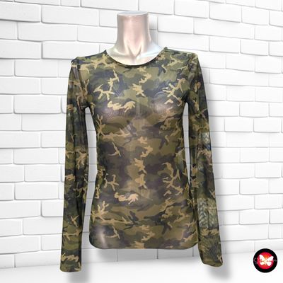 **HOY** Blusa de manga larga traslúcida estampado militar Talla S