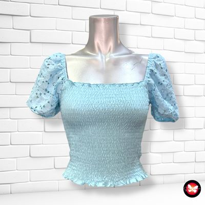 Blusa escote barco con mangas de encaje CLOCKHOUSE Talla S