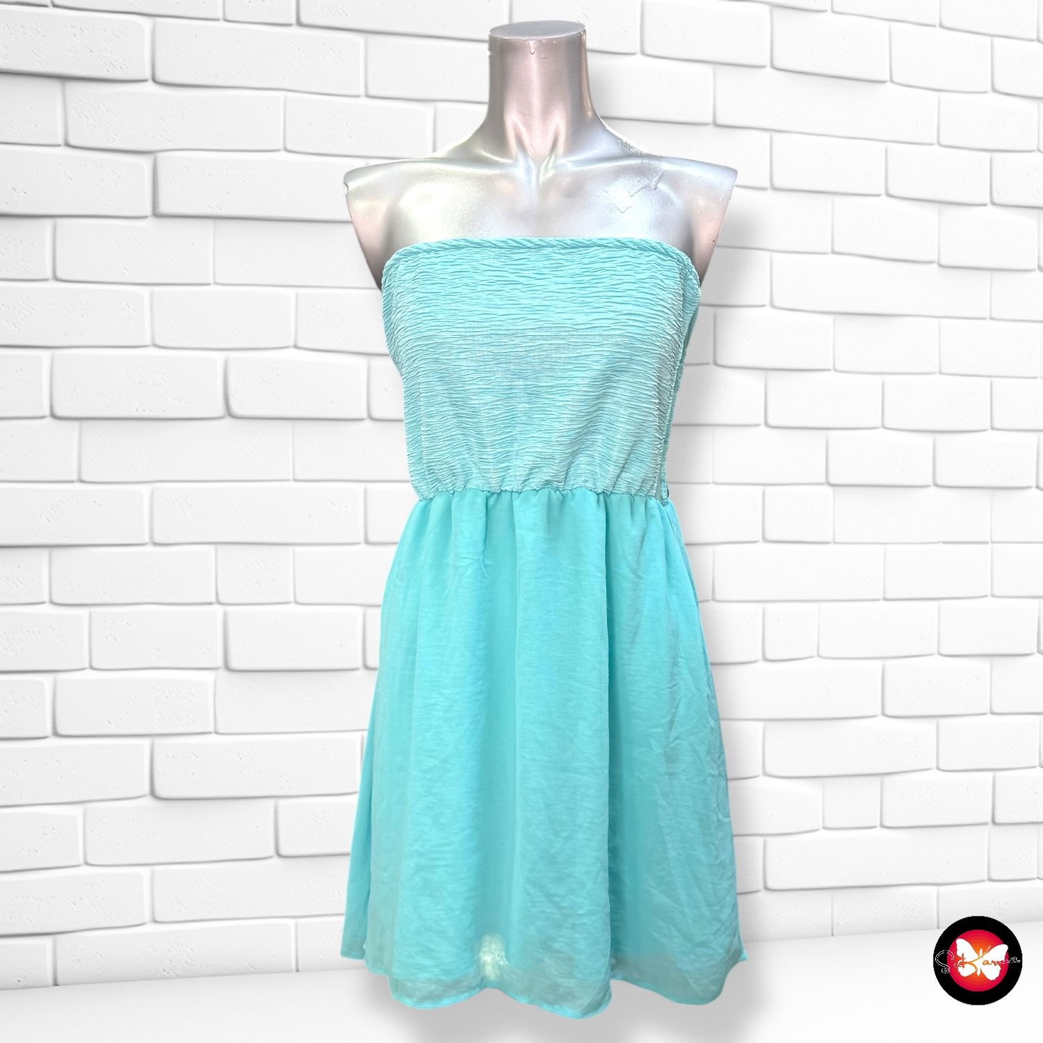 Vestido palabra de honor BERSHKA Talla L (pequeña)