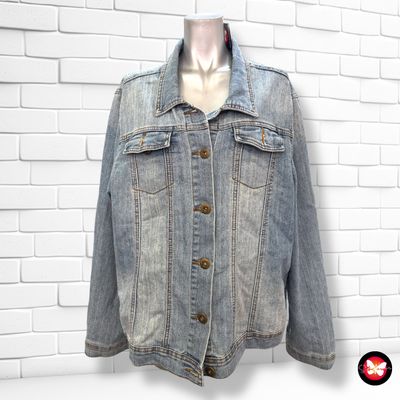 **HOY** Cazadora vaquera OKAY Talla 46