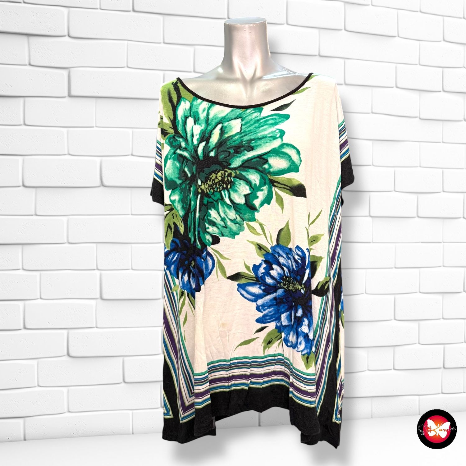 **HOY** Blusa estampada DEX Talla XXL