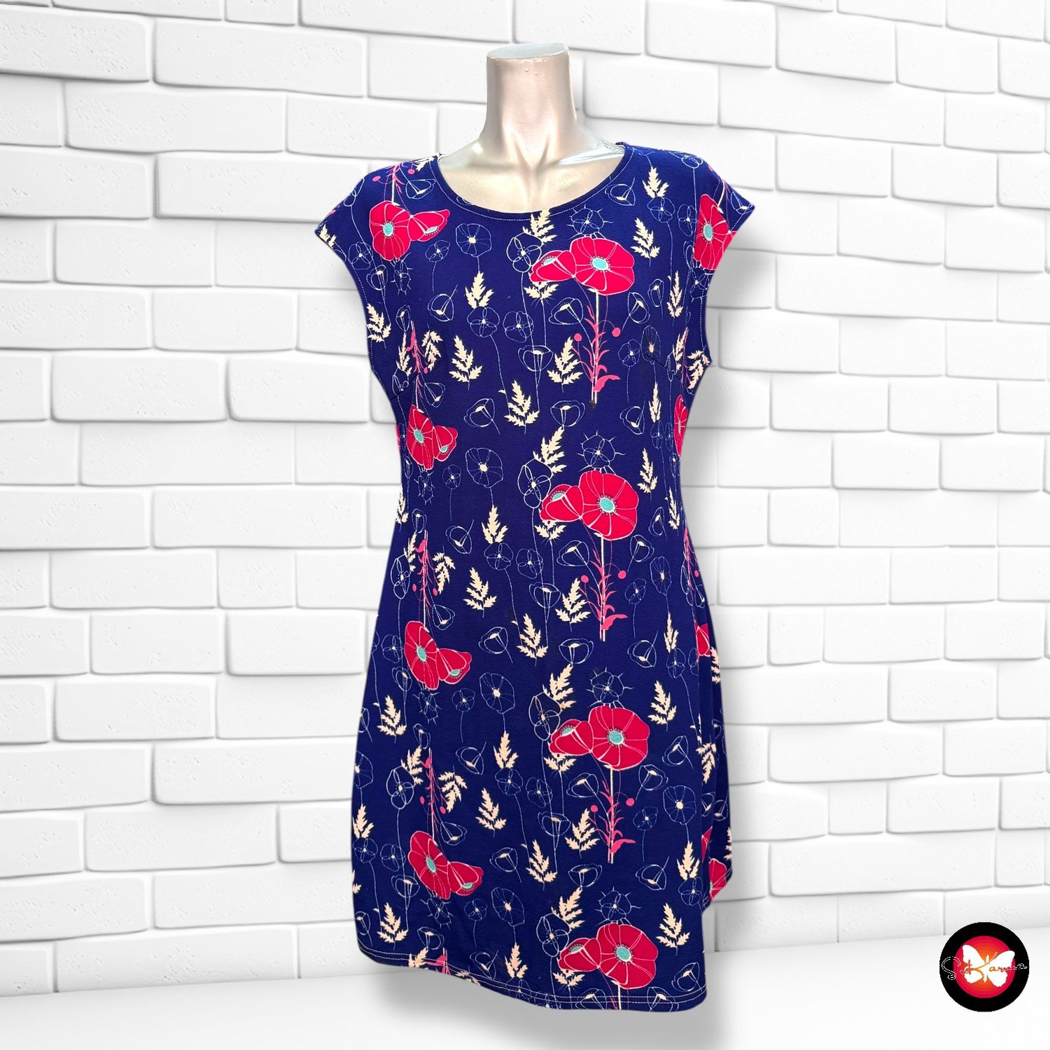 **HOY** Vestido de manga corta Talla L