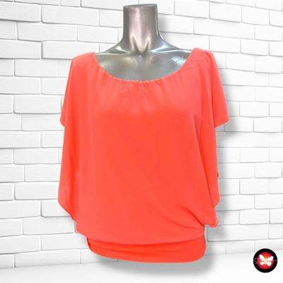 **HOY** Blusa corte mariposa COLLOSEUM Talla S