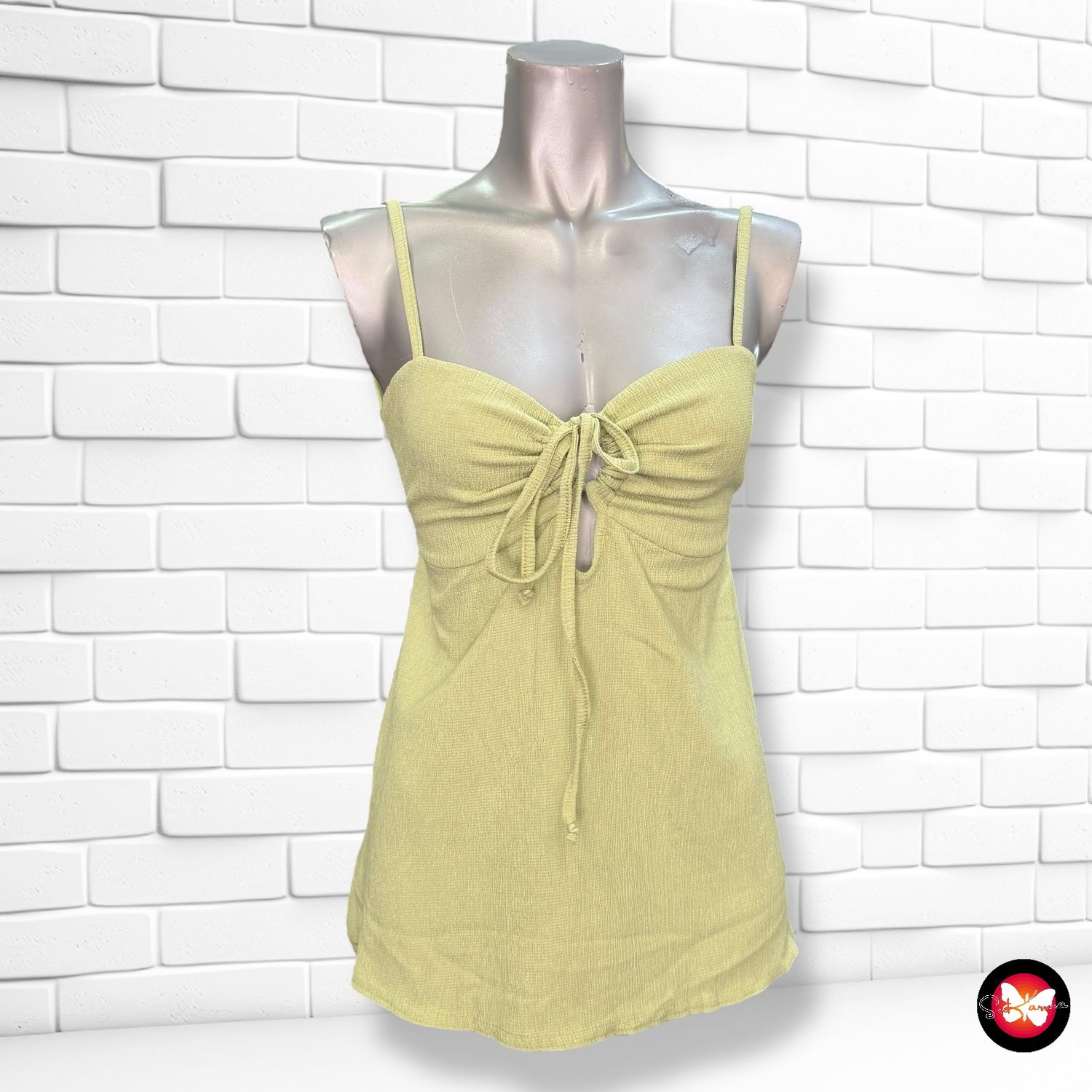 Blusa con espalda abierta BOOHOO Talla 42